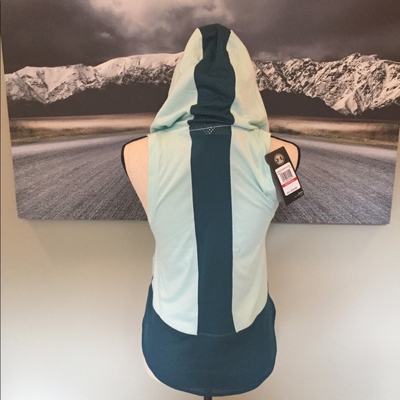 Under Armour Mint/teal workout hoodie - Picture 4 of 5